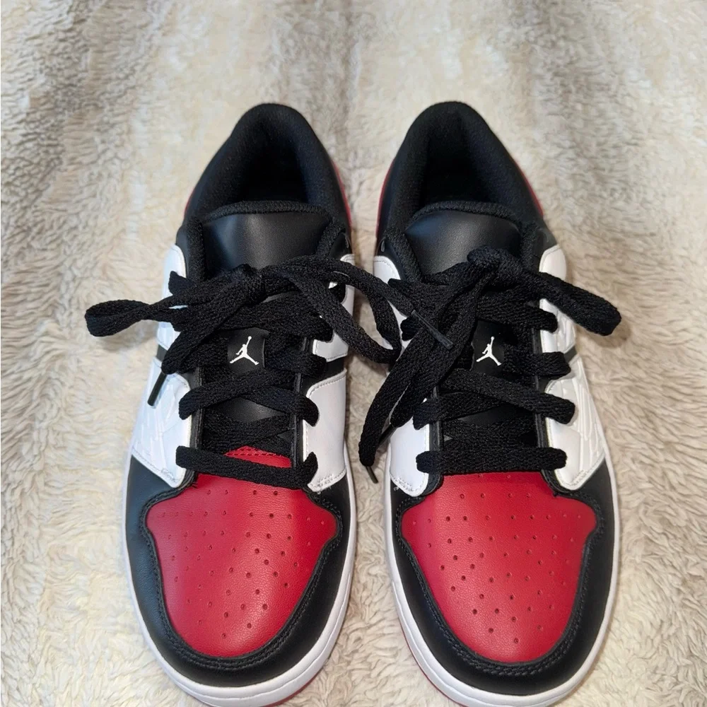 Jordan Men’s Nu Retro 1 Low Chicago